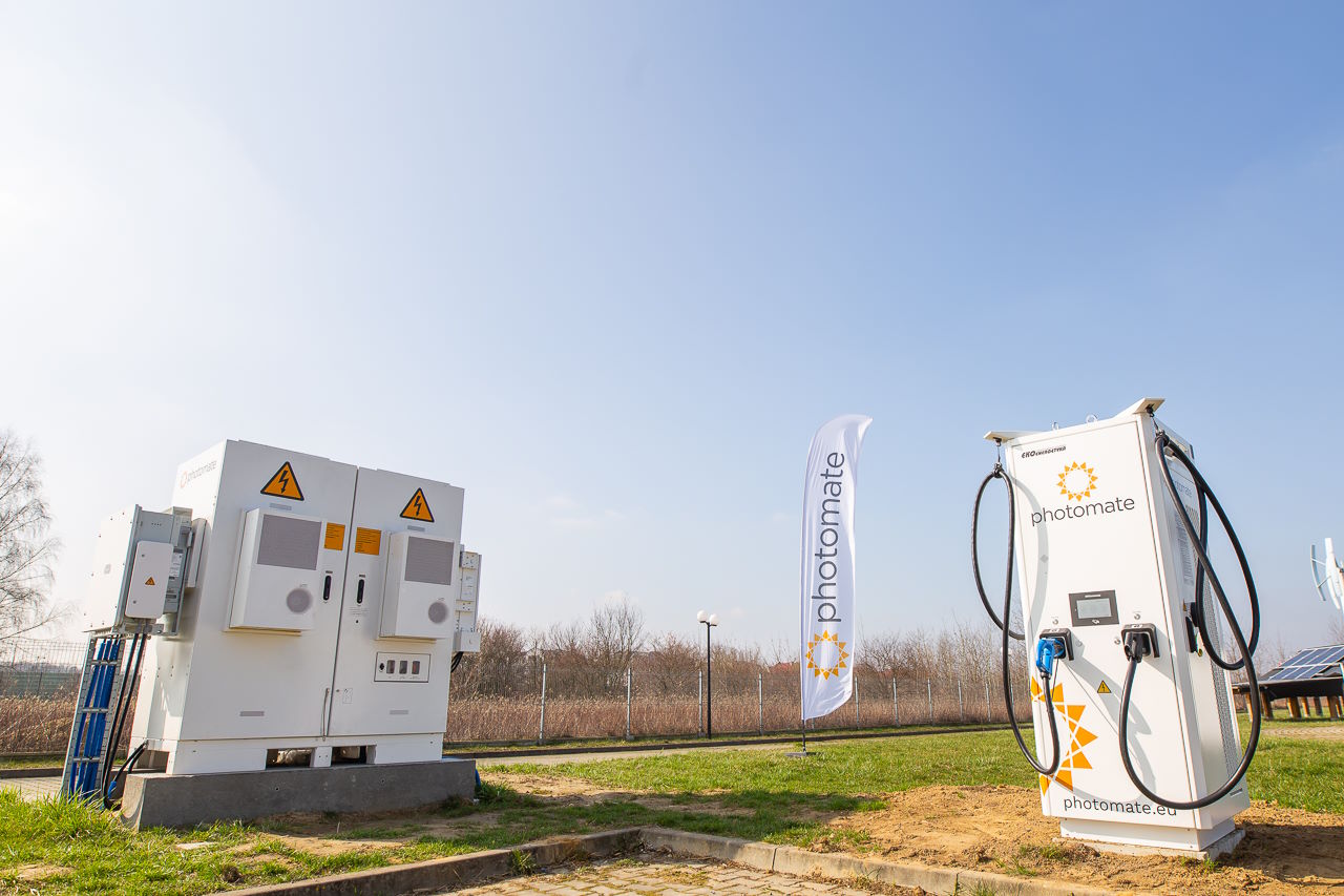 Ładowarka samochodów elektrycznych